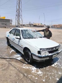 مكلف بنشر • صاحب سيارة