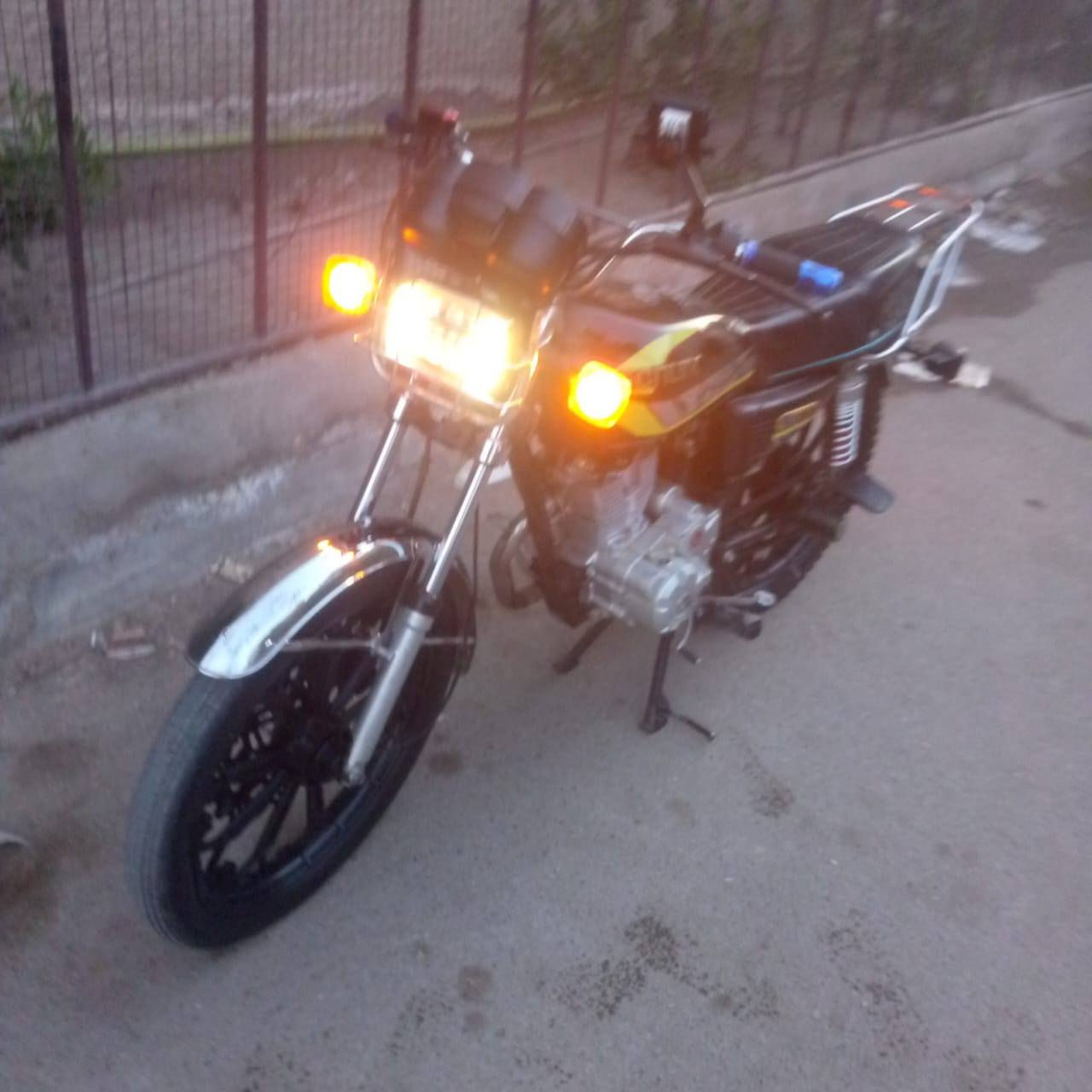 سلام عليكم دراجه مديل 24 سلف هندر شغال شاشه شغاله مكينه خير من الله سعرها 550 عنوان بغداد حسينيه الراشديه رقم ***********
