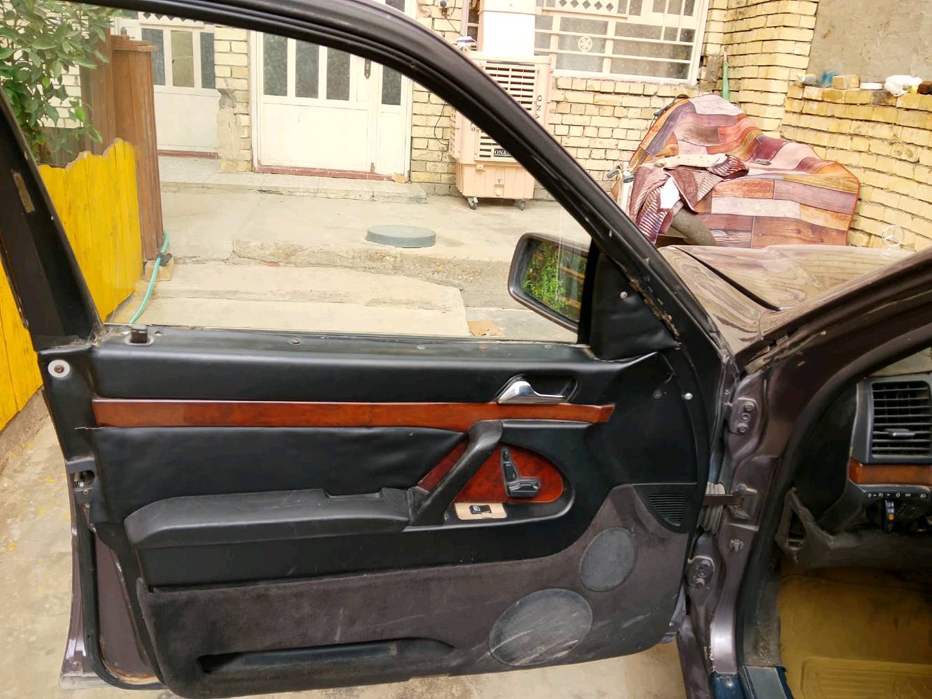 شبح موديل 92 جاهزه 65وبيها مجال  للاتصال على الرقم‏‪***********‬‏