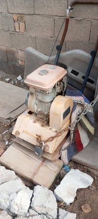 للبيع  درينات 2  قفاز 1  حادل1 جكات 5  رقم 07705579391