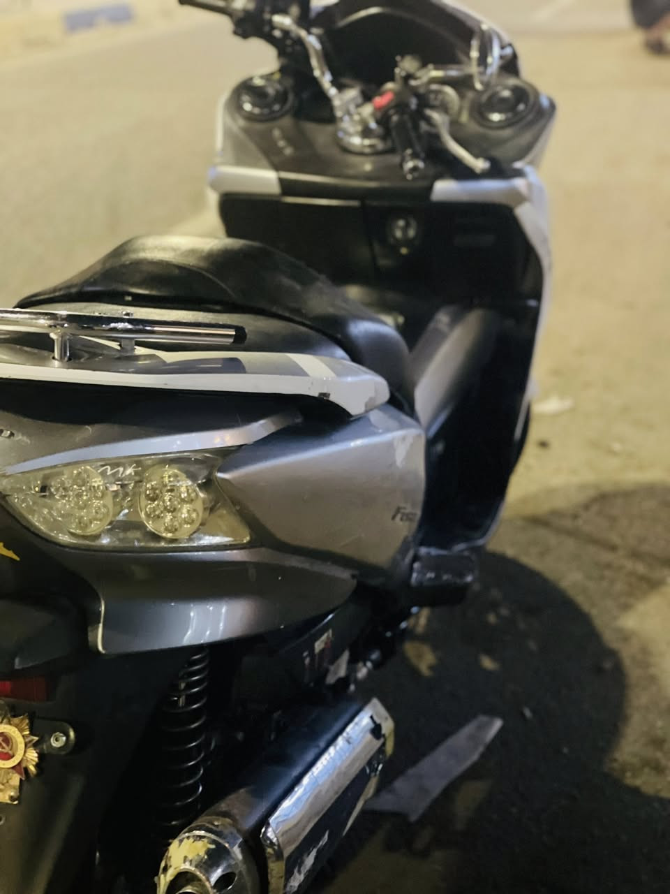 فورزا 010 كامله مابيه نقص كير شغال 7نمر 3تحويلات  حساس استان  مكاني اديالى بعقوبه سعر 900

‭0776 490 8202‬
