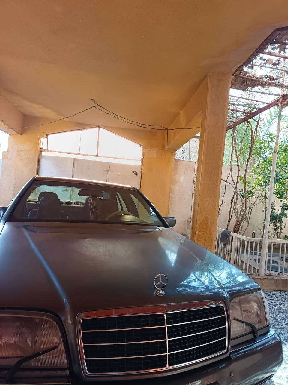 شبح ٣٢٠ موديل ٩٣ جاهزه من كلشي رقم صلاح الدين تحويل مباشر محرك و كير بلادي غرفة بلاديه ماناقصها شي سياره خير من الله السعر ٧٥ بي مجال مكانها الفلوجة
***********
