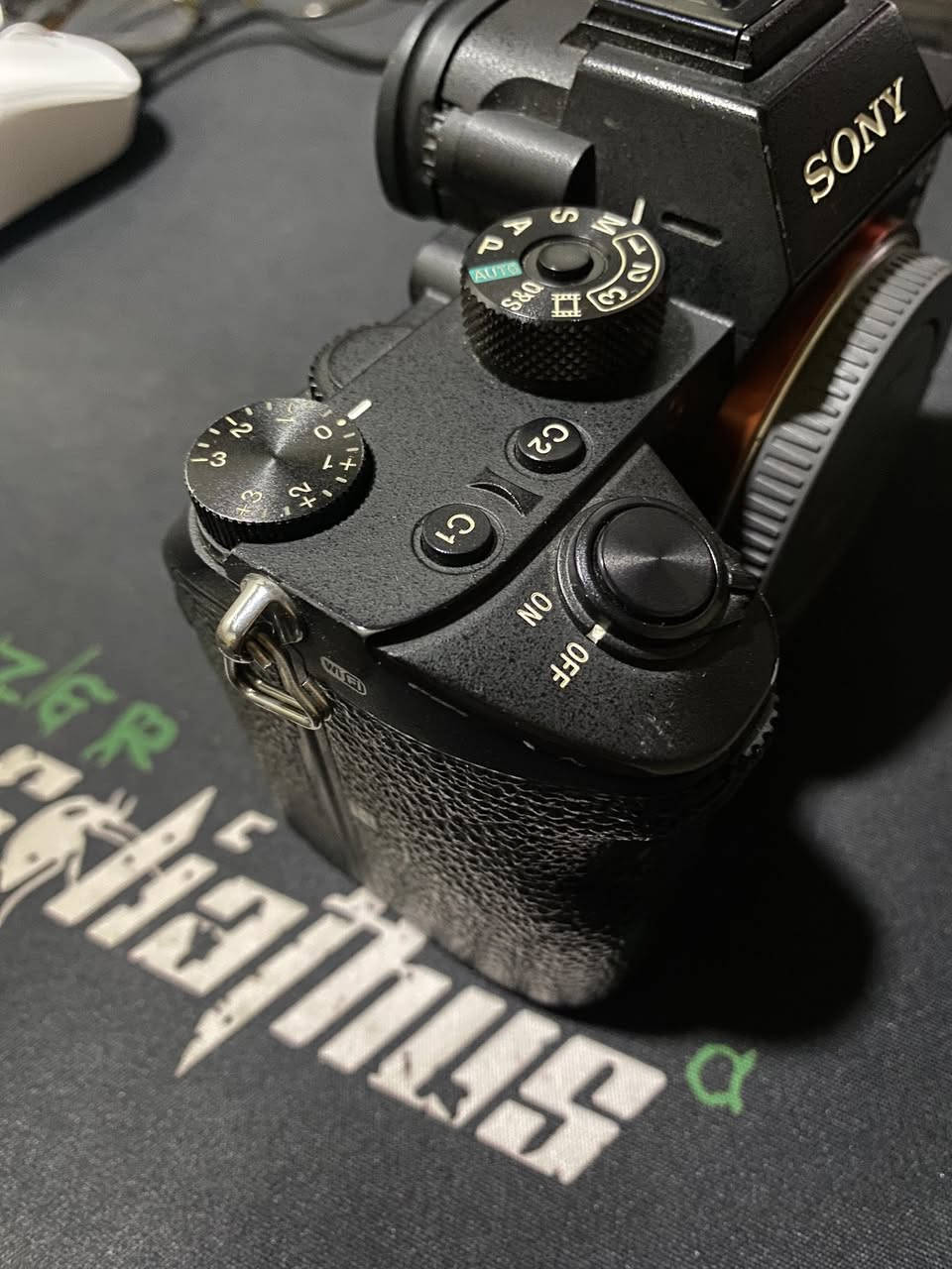 sony a7r mark 3
بۆ فرۆشتن
چەن شوختێکی کەمی هەیە 
کێشەی مۆد گۆڕینی هەیە بەڵام کەمجار وا ئەکات 

shutter : 120k

نرخ : ٧٥٠$

شوێن : سلێمانی


**إذا كنت صاحب هذا الإعلان وتريد حذفه لأي سبب، رجاءا أرسل رسالة إلى الدعم الفني**