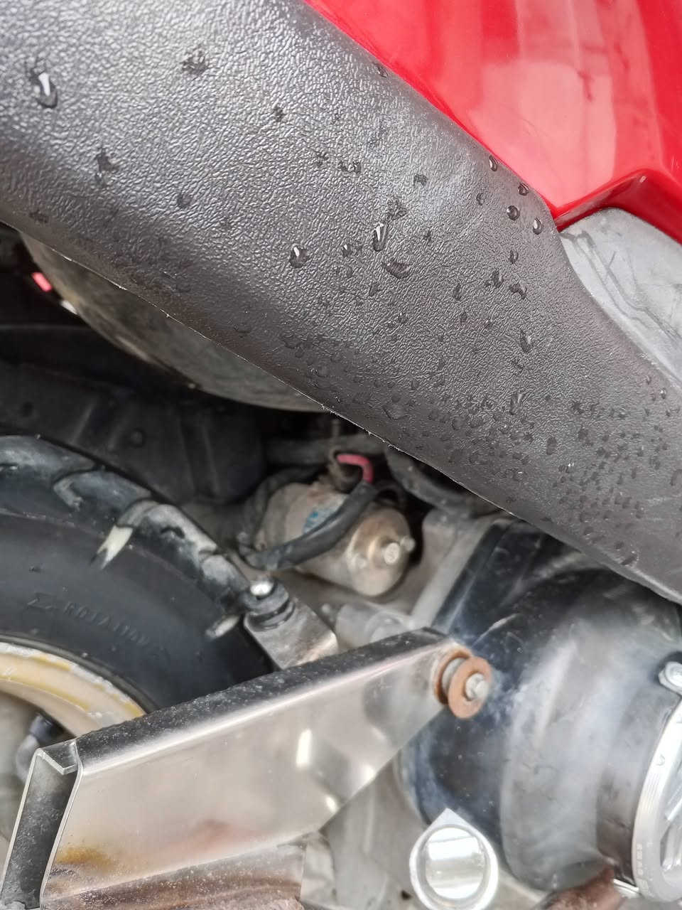 السلام عليكم ماكس عدله بلاديه بيها تزويد خارجي السعر950 ومراوس بسكنس نظيفه وجي تيار نظيفه***********
