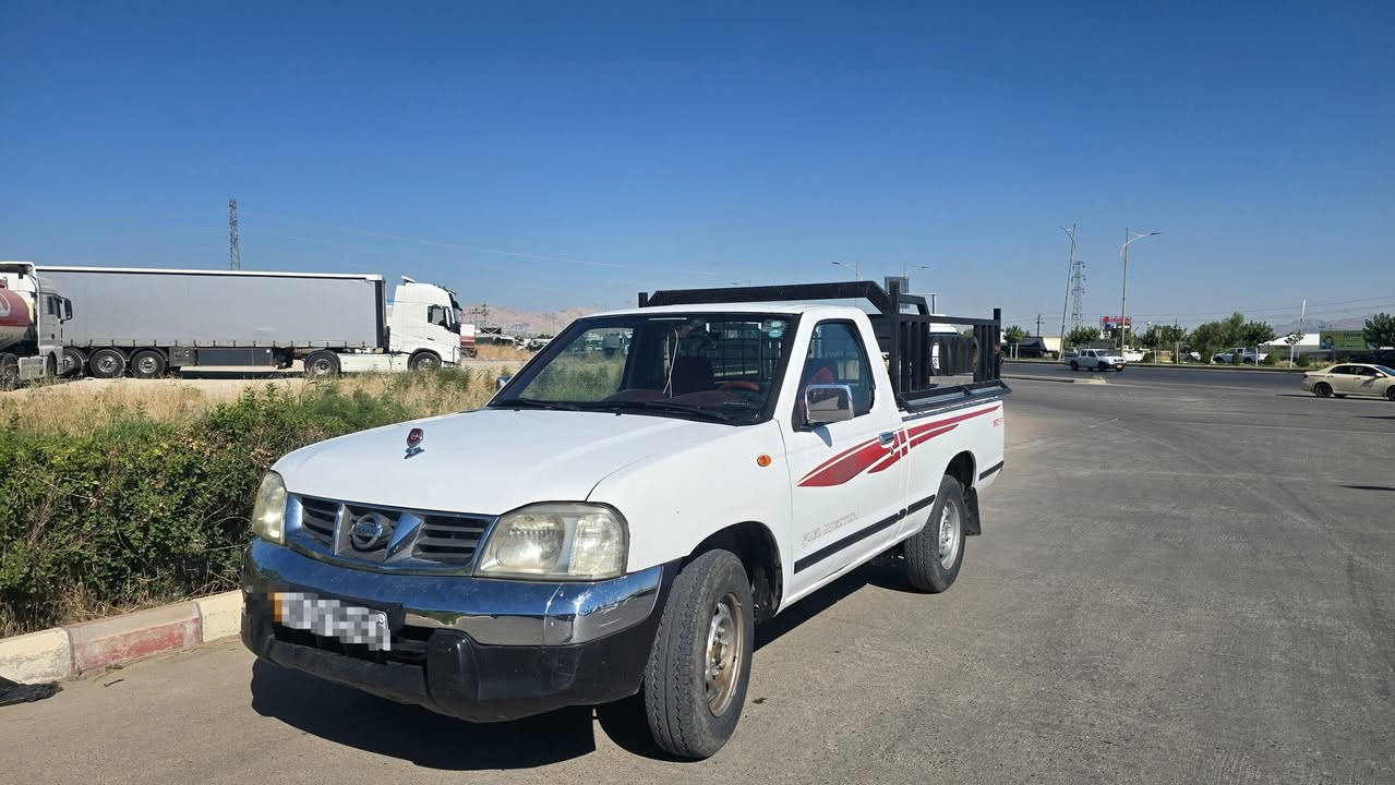 نیسان 2008 زۆر پاک سەنەوی تازە و هەزەی تازە چوار تایەی تازە ناوبۆدی تازە تەبریدو تاخم پێش بەشەرت گێڕ و مەکینە بەشەرت
سلێمانی
***********
***********
