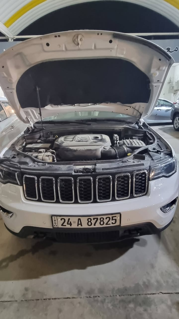 جيب شروكي
مكلف بل نشر 
موديل ٢٠١٨
ماشيه ٤٩الف 
وارد خليجي 
موصفات بصمة 
كشنات جلد 
زراكات 
تحكمات ستيرن وشفتات ستيرن
رادارات جانبيه
دفع رباعي 
سيارة جديدة وضع شركة 
شرط بدون صبغ وبدون بارد وبدون ملاحضات شرط كفاله عامه 
يرهم بيع ومراوس 
متواجد معرض شهداء جنوب الموصل 
اتصل ودلل ***********
