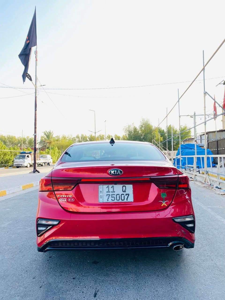 سلام وعليكم فورتي البيع سياره بيهه بس بارد بل بنيد مابيهه اي قطعه تبديل ماشيه 63 الف كير ايتي مو سيفتي محور خير من الله سياره بسمي تحويل ثاني يوم رقم *********** مكاني بغداد سعر 140 وبيهه مجال موديل 2020
