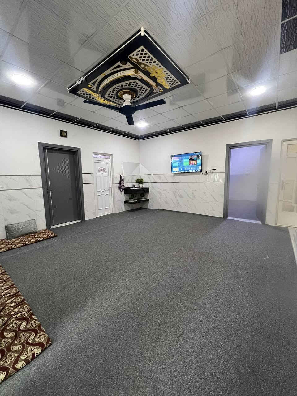 دار 🏠 للبيع
المساحة :200 م
الموقع : يارمجة الشرقية الثانية 
طابق ونصف
الدار ترميم حديث
طابو ملك صرف 
شرط التحويل للمشتري 
خدمات كاملة 
تبليط ماء كهرباء 
مربع جامع الجريسي 
خلف شارع 30 
السعر ( 130 ) مليون وبي مجال
يرهم معارض مع دار 100م او ارض
لمزيد من التفاصيل الاتصال على الأرقام التالية:
***********
***********
تابع الصفحة ليصلك المزيد من العروضات 
(( مكتب ابو اكرم للعقار ))
سايدين كركوك مقابيل الماسّ ماركت ومجاور منفذ التقوى 

https://www.tiktok.com/@rakanaalaedanaqarat?_r=1&_t=ZS-94Rnyx5WmOL
