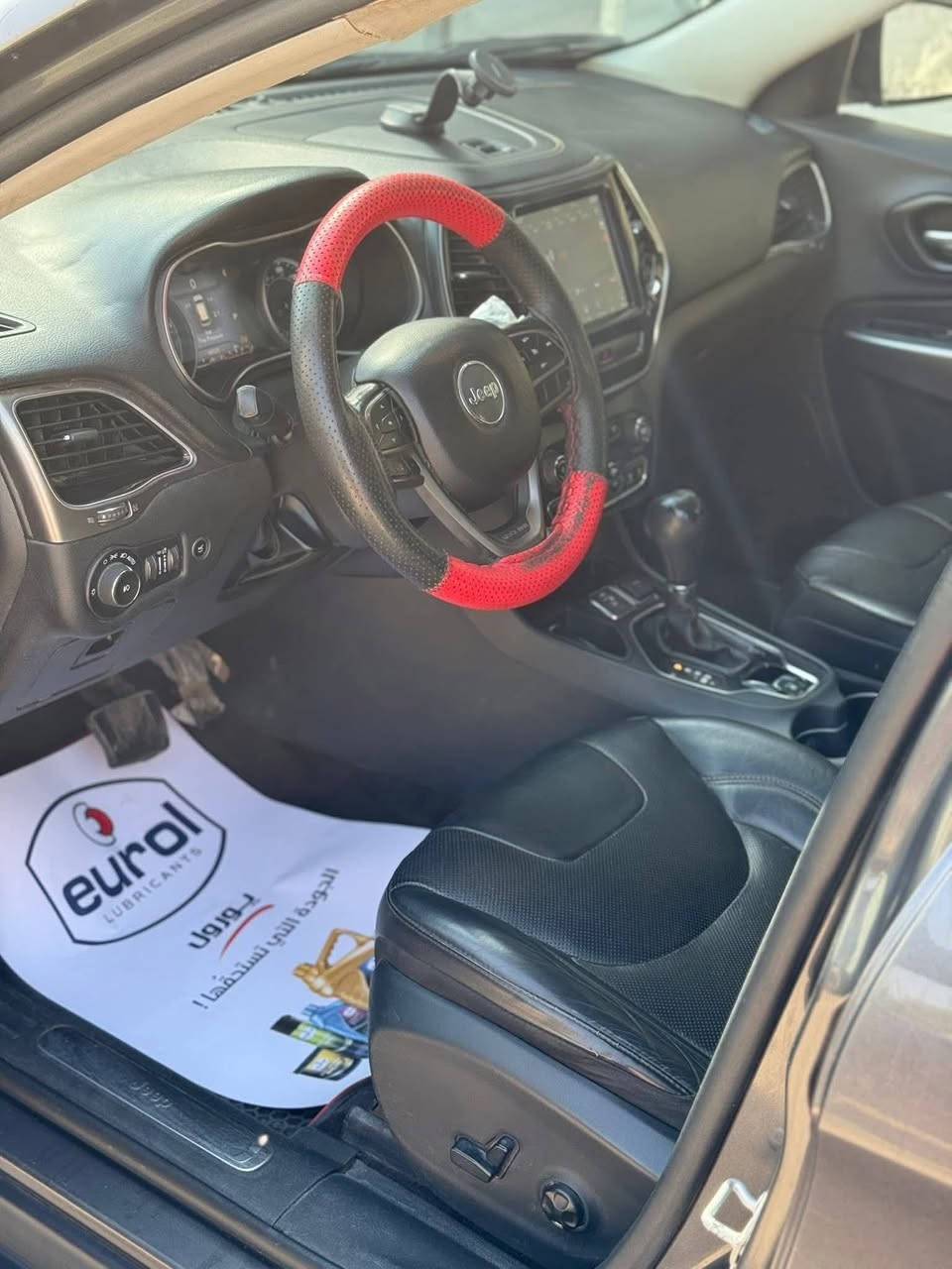 موديل 19 
محرك 200 تيربو 
تحتاج كور او طابوكه 
حالياً مفصخه المكينه 
تخم تاير 
باسمي 
سعرها على وضعها بشده قفل 
مكان السياره الكوت 

ا


**إذا كنت صاحب هذا الإعلان وتريد حذفه لأي سبب، رجاءا أرسل رسالة إلى الدعم الفني**