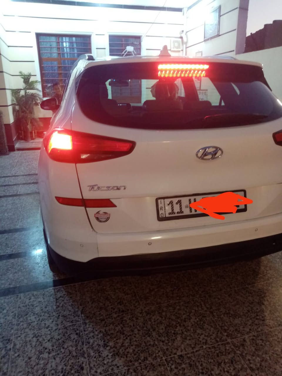 سلام عليكم
توسان 2020 سياره بس صبح لا ضربه ولا حادث

سياره جديده مال جناي تخم تأير 

سعر 150 وبيها مجال الشراي 

مكان بغداد 

*********** 

الله شاهد مكلف بالنشر
