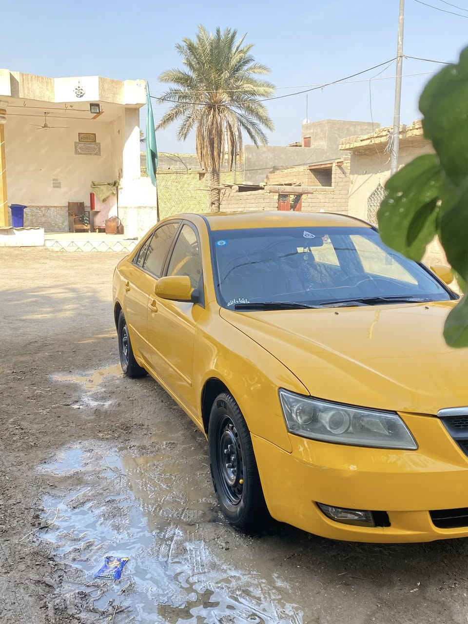 السلام عليكم
سوناته 2007امريكي 
سياره جازه من كل النواحي مكينه وكير جدد حداديه جديد تبريد شغال 
ضربته قبق جنطه وقبق بنيد بدون دواخل 
رقم بغداد بسمي مداور ثاني يوم مصفره خط وبحث 
مكاني ناصريه مركز 
*********** اتصل وتدلل 💙
