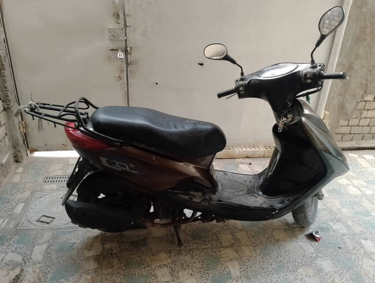 السلام عليكم دراجه بريز نوزل خطين مكفوله نكره سلف دراجه ناعمه حيل خير من الله كفاله برغي ما مفتوح بيها
زوج تأثيرات صالهن يومين من شادهن
المكان بغداد شارع فلسطين 
السعر 850 أو بيها مجال 
***********
