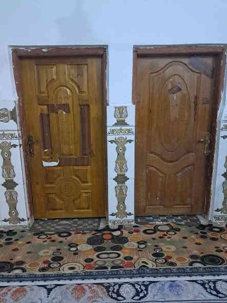 اسلام عليكم بيت للبيع يتكون من طارمه جبيره ومكان الاستقبال ماامبني وحمامات خارجيه وحمام داخلي مطبخ وصاله غرفتين نوم وصطح جبير ينبني بي طابق ثاني بيت زراعي المساحه ٢٢٥ وسند ٢٥ ابو جاسم قريب عله شارع ٦٠ الرقم ***********
