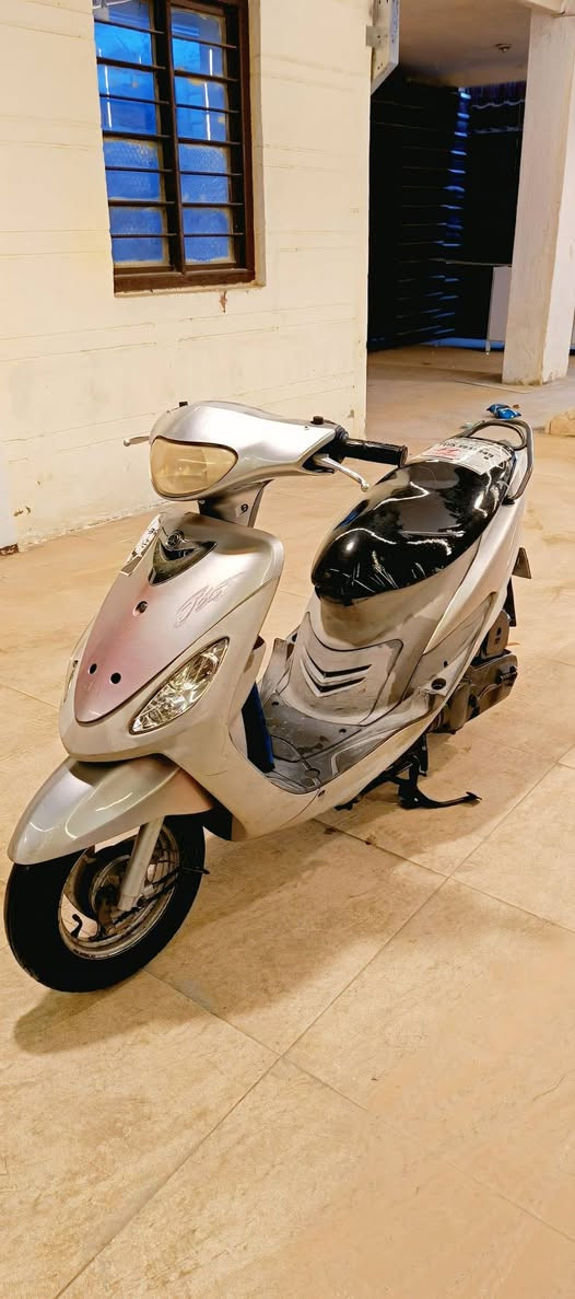 سلام عليكم دراجه ماكس منغولي مختمه ختم واحد دراجه مكفوله كفاله عامه السعر 850 ***********
