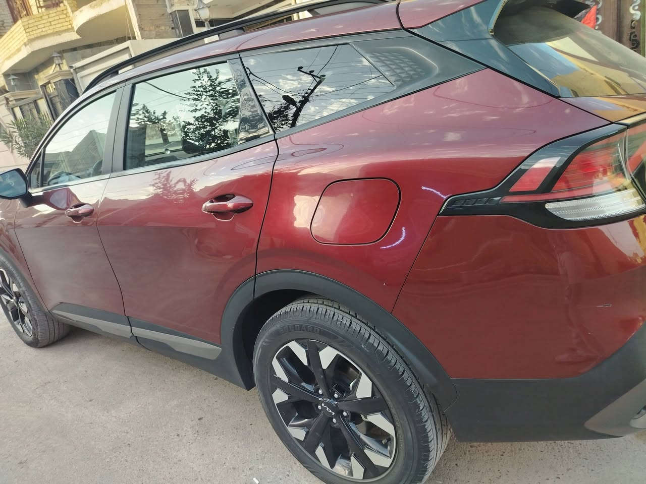 السلام عليكم
سبورتج 2023 Xline فول 

الشكل الجديد رقم بغداد بأسمي تحويل مضمون وارد امريكي وصور الحادث مرفقة مع الصور 

المواصفات : 

بصمة / بانوراما / جنطة كهرباء / تسغيل عن بعد / شاشة ديجتال منتصل/كشنات جلد / كرسي كهرباء / تدفئة كشنات / فور ويل / اطفاء ذاتي / شاحن وايرليس / هندبريك دكمة / حساسات / قطعتين تبريد / مود درايف / LED امامي وخلفي / محرك 2500 / مانع انحدار /  اوتو هولد / مانع انزلاق /

مكاني بغداد الزعفرانيه

للتواصل ***********
