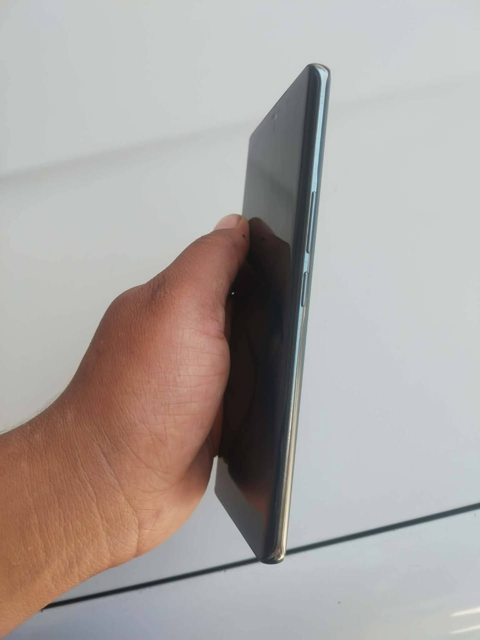 السلام عليكم اسم الجهاز هونر X9C جهاز جديد مستخدم سبوع  كارتون وشاحنا الأصليه وهاذا رقمي***********

