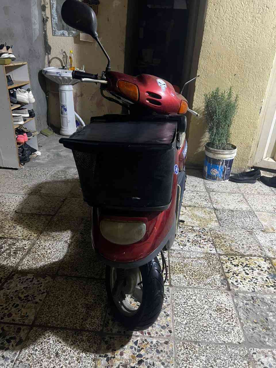 السلام عليكم دراجه للبيع نوع منغولي
محرك مامجفت الدراجه حاويه المكينه جديده
كفرات نوع الأصلي كهربائيات كلها شغله الدراجه سلف وهندر السعر 450 وبيها مجال عنواني كربلاء حي العامل ***********
