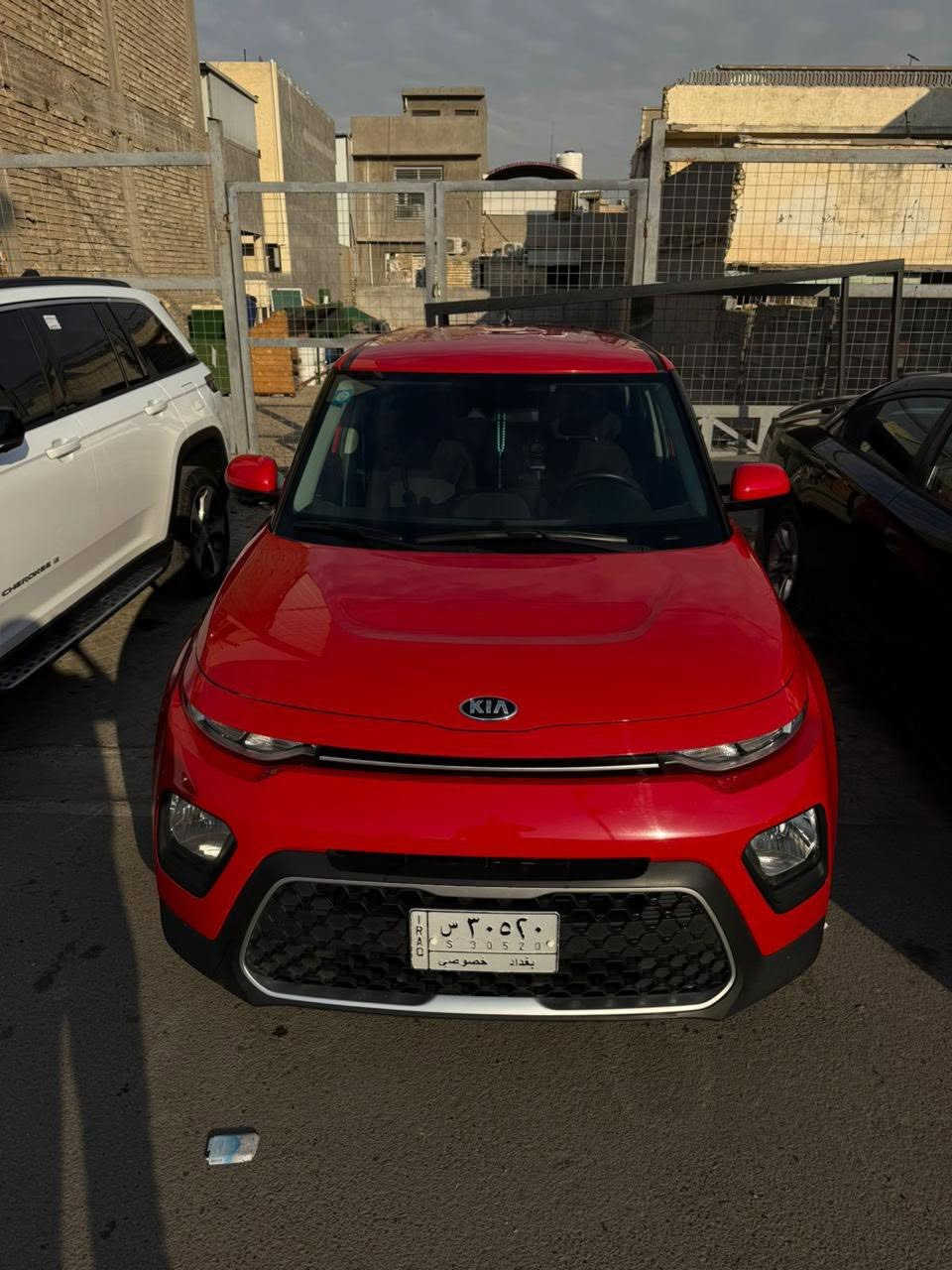 كيا صول موديل 2021 محرك 2000 دوش ماشيه 50
الحادث بالصندوك وراجع ع البارد بدون صبغ وبدون تبديل 
السعر المطلوب 155$ 
للأستفسار  ***********
