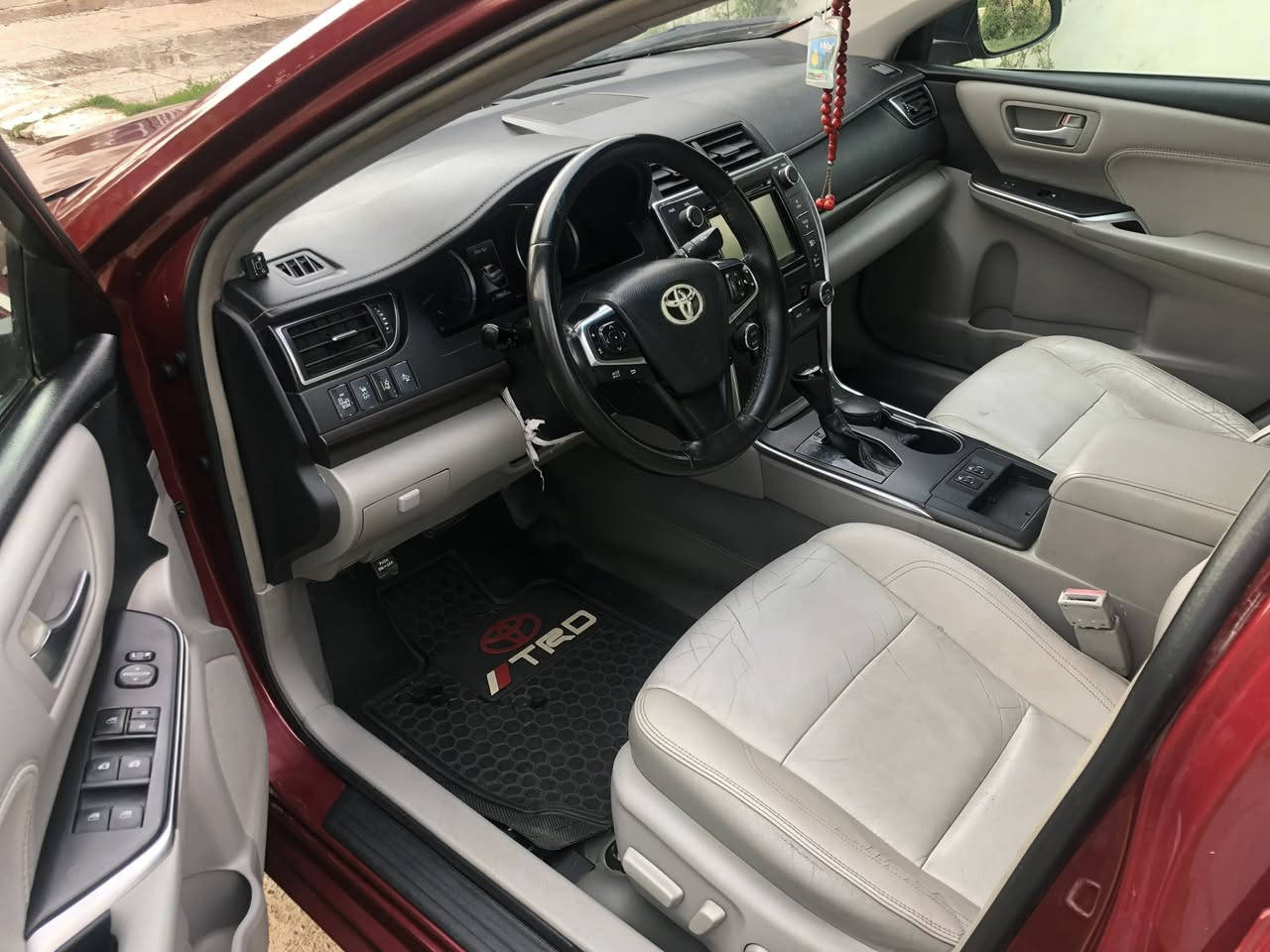 كامري 2017xle ماروني فول مواصفات محرك v6 ضرر بونيد وتكمه
السعر ١٥٠

***********
كركوك
