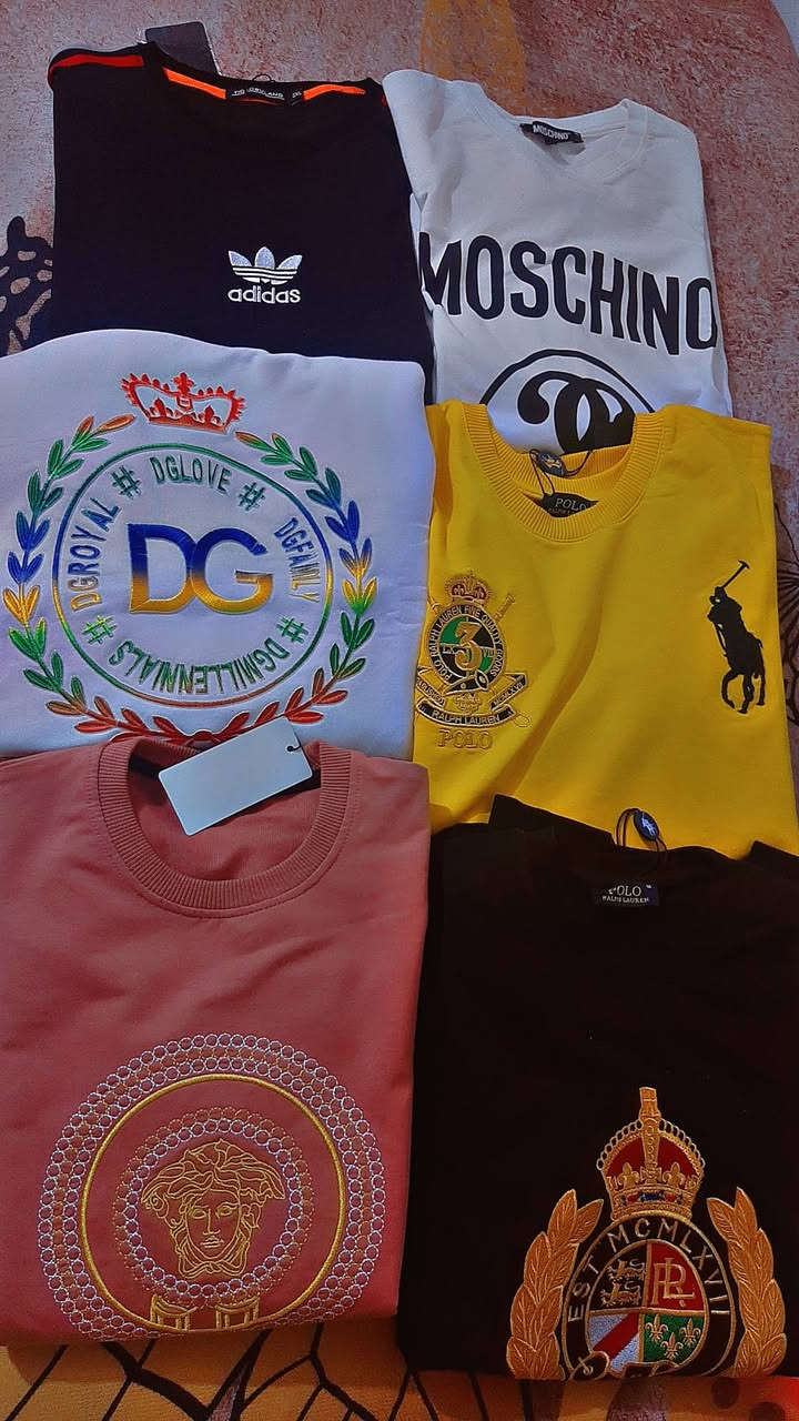 على بركة الله
اللهم صل على محمد وآل محمد 
وصل الوجبة الثانية من الملابس / التيشيرتات 
الاسعار 🔥
سعر القطعة 8.000
اربع قطعة والخامس مجانا ب سعر 24.000
مع توفر اسعار خاصة لقياسات ( S _M _ L ) 
متوفر توصيل ( ناحية الامام _ قرية الصباغية _ المحاويل )
مع بعض الهداية المختلفة 
لحجز والطلب مراسلة الحساب 
او 
الاتصال على الرقم التالي واتساب 
*********** عبدالله الطائي
