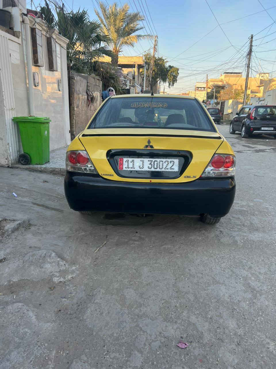 السلام عليكم 
لانسر موديل 2010 ب اسمي تحويل ثاني يوم 
رقم انكليزي هزة جديدة مكينه وكير نضيف 
تبريد تدفئة شغال 
كير عادي 
بيهه بارد باب الصدر فقط 
السعر 66 ورقه وبيهه مجال حك الجيه بسيط 

مكاني بغداد الشعب 
استفسار *********** 
ممتواجد ع الفيس
