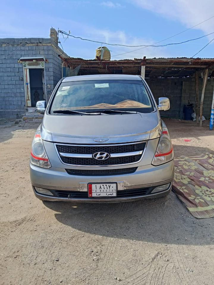 سلام عليكم ستاركس 2012 معلايه 2018سياره كلش حلوه مثل ما شوف بصوره كفاله بس طخات كلش بصيطات بل جنطه مكان بصره دير رقم صاحب سيارة *********** والله مكلف بنشر رجآ لاتدخل خاص سعره 175وبيه مجال لشراي سنويه بسمي
