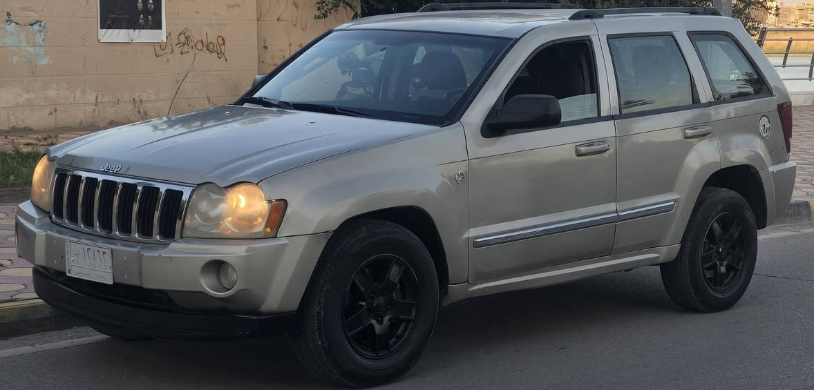 تحية طيبة
جيب لاريدو موديل 20007

رقم بغداد دولي باقي بس استلام الرقام 

محرك 8 اسرندر هيمي محرك بي بطل يجاجك 

تخم تاير جديد صدر جديد دواخل نظيفة 

مكفولة من الظربة بيها صبغ مكانات ابيع احزام 

تبريد عوزه بس صوندة بيع امراوس حسب القناعه

كهربايات جاهزة شاشه لمس 5 راكب 

السعر المطلوب 75وبيها مجال بسيط 

مكان السيارة بلكوت مركز مدينة 

الاستفسار اكثر الاتصال على الرقام التالية 

***********/***********/
