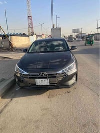 النترا ٢٠٢٠ • ماشيه ٩٠ ألف • فول بصمه