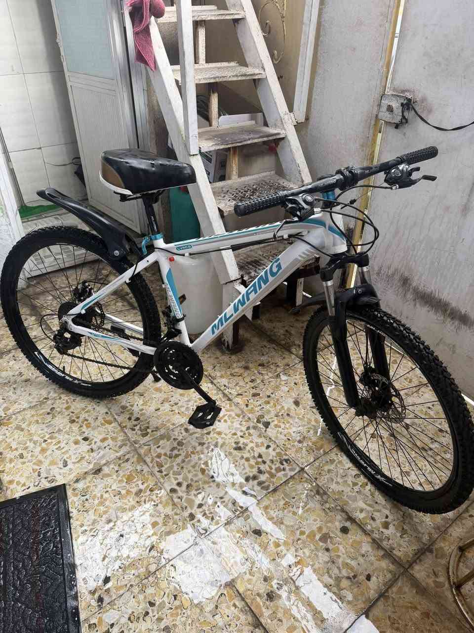 للبيع بايسكل درجة اولى استخدام اقل شهر سبب بيع ماعندي مكان الة
اخذته ب150 

واريده ب100 
مكاني ببغداد شعب


**إذا كنت صاحب هذا الإعلان وتريد حذفه لأي سبب، رجاءا أرسل رسالة إلى الدعم الفني**