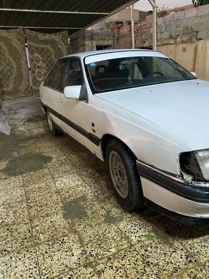 اوبل اوميكا 1991 كير عادي مكينة 2000رقم انبار انكليزي وهزة جديدة سيارة بلادية بدون صبغ مكانها بابل الاسكندرية السعر 28وبيها مجال ***********
