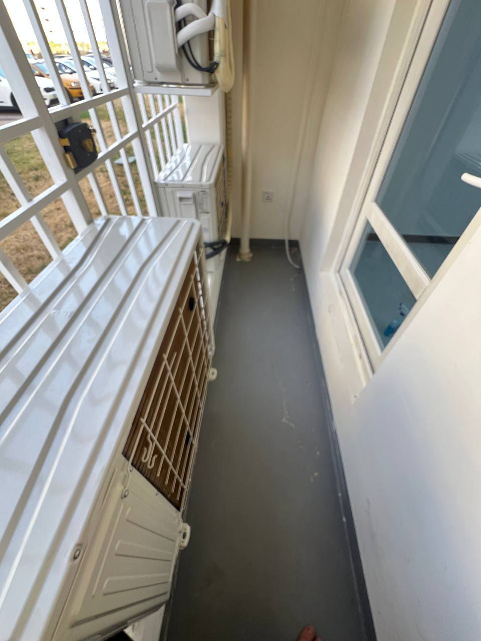 يتم تنظيف الشقه بكاملها خدماتنا الأفضل وبأنسب الاسعار
 يشمل التالي:-
🛑تنظيف الحمامات
🛑تنظيف المطبخ
🛑ازاله التكلسات المستعصية في الارضيات
🛑تنظيف الشبابيك
🛑تنظيف الزجاج وقواطع الزجاج
🛑تنظيف الابواب

🎗للاستفسار والحجز المسبق : ***********
