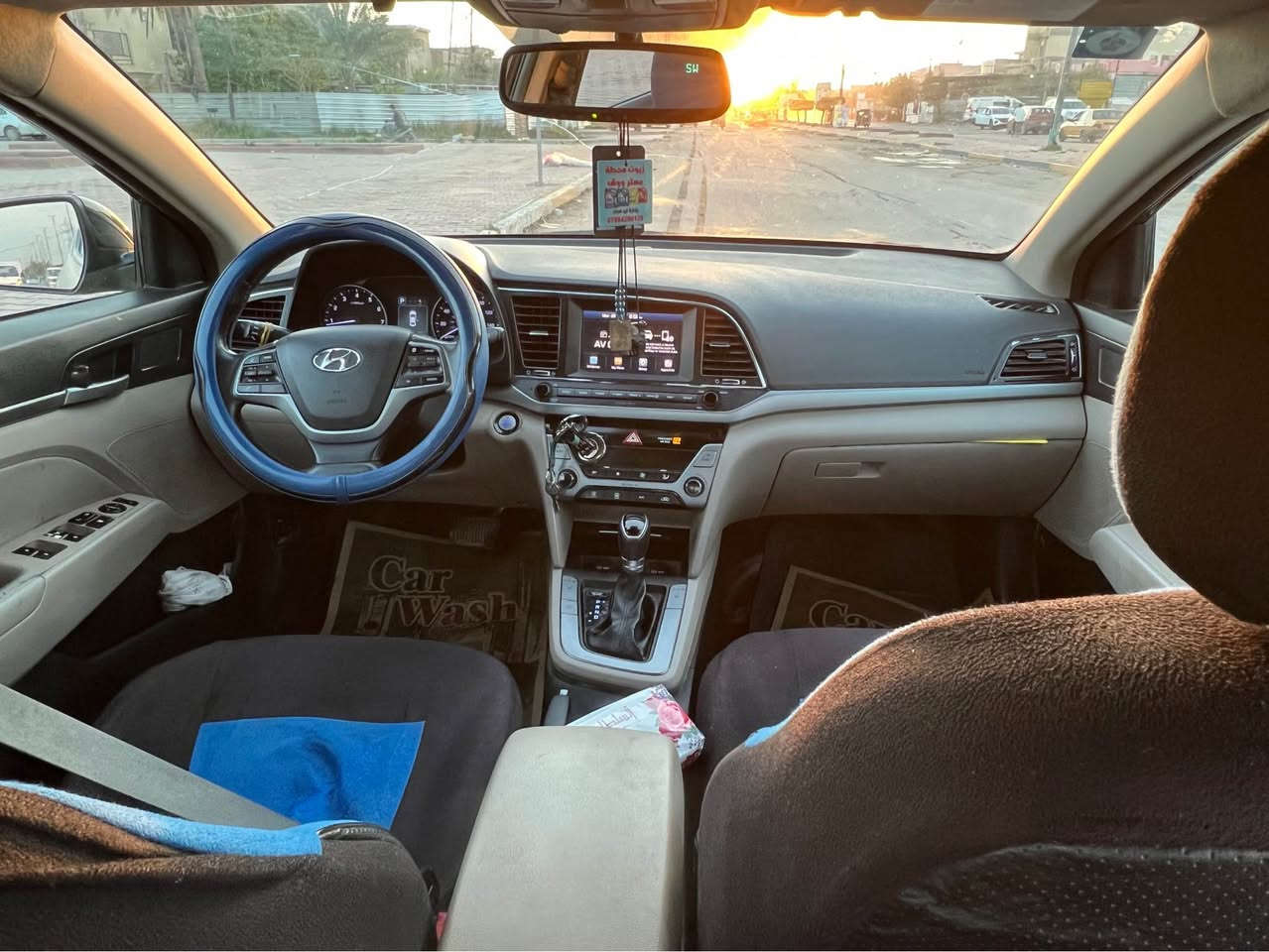 النترا وارد امريكي مديل ٢٠١٨
فول بصمه فتحه رادار تدفئه بالكشنات ماشيه ٩٥ الف ميل بيهه تبديل ٤بيبان فقط بدون دواخل والباقي مكفول
السعر(١١٨$)
العنوان بغداد الغزاليه 
*********** بغداد, العراق
