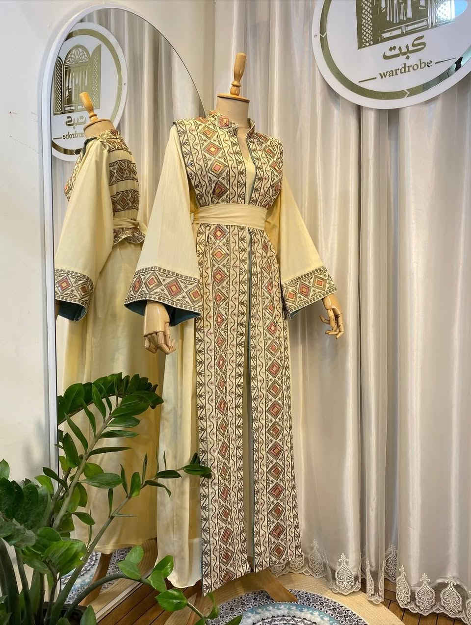 يتوفر خدمة توصيل جميع المحافظات للحجز والاستفسار مراسلة خاص


**إذا كنت صاحب هذا الإعلان وتريد حذفه لأي سبب، رجاءا أرسل رسالة إلى الدعم الفني**