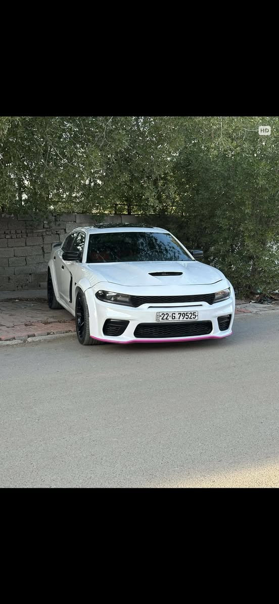 السلام عليكم للبيع فقط جارجر 2020 وأيد بدي اصل 6400 مكينه كير صدر جدد بيها صبغ 4قطع تحويل او وكاله مكان السياره حي اور فلكه صباح الخياط الاتصال ***********.         السعر. 192$
