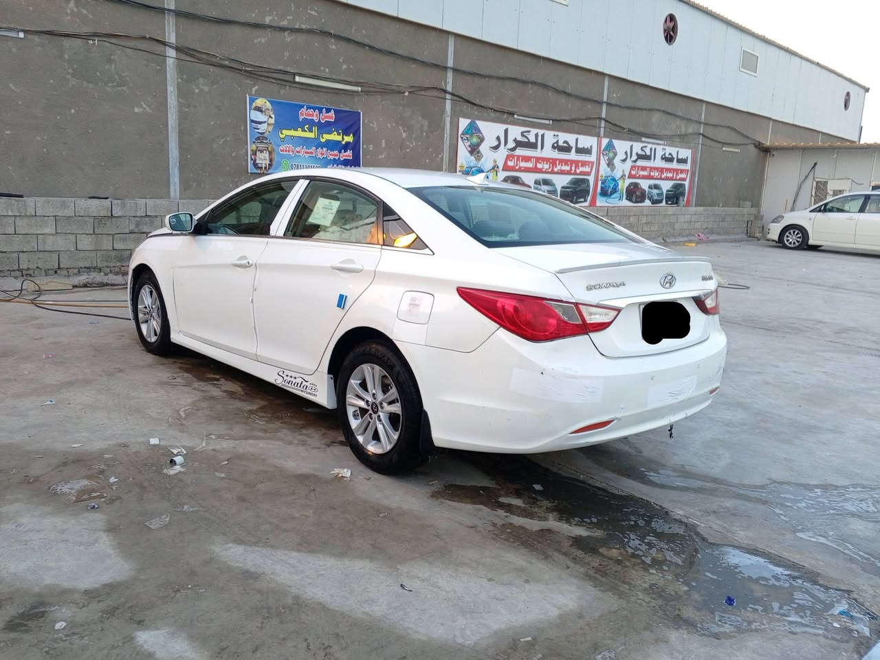 السلام عليكم لبيع او مراوس سوناتا 2014 وارد امريكي حادثه جاملغ ونفسيته معمر بدون تبديل وبيه رشات صبغ ابيع حزام كفاله من الكلبه والعيب الشرعي ولاتبديل محرك وكير ومنضومه تبريد صارلهن شهر من ابدلات مال حاويه ما مفتوحات تبريد حداديه وتخم تايرات كله جديد مال جناي رقم ذي قار الجديد هزه جديده وسنوي جديده مشروع وطني تحويل ثاني يوم راعيه موجود السعر 83وبيه مجال قليل الشراي يتصل ***********مكاني العماره ميسان
