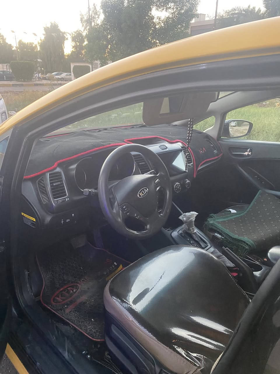 فورتي 2016 وارد أمريكي مكينة 1800صورة الحادث موجودة بلمنشور سعر(105) ***********
