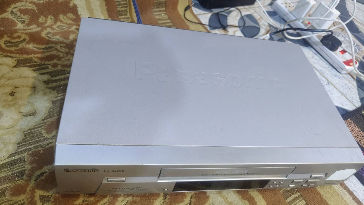 فيديو يشتغل بس ما يعرض على الشاشه ابيع عاطل سعره 25 معا التوصيل


**إذا كنت صاحب هذا الإعلان وتريد حذفه لأي سبب، رجاءا أرسل رسالة إلى الدعم الفني**