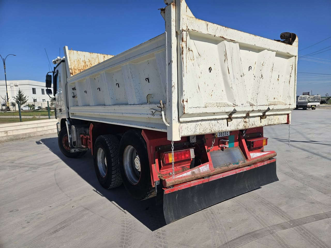 اكتروز قلاب موديل ٢٠٠٤ سحال جوب حجم ٢٦،٤٤كير كاره با و تبريد و تخم تايه  ره قه م وسه نه وي جديد سياره جاهزه سعر ٣٦٠ مجال *********** و***********
