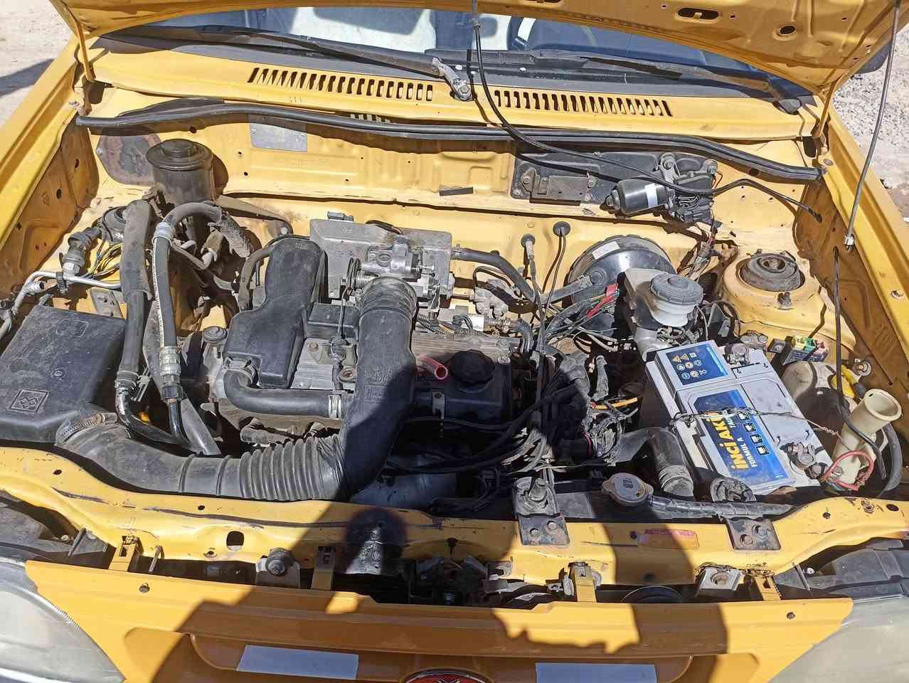 سايبة للبيع موديل 2010 رقمها بغداد عنوانها كركوك قريب ع جسر محافظه جديدة سعرها 20 شراي بيها مجال علها نقابة 131 الف سنوية 23 سيارة مضيفة تدفئه تبريد شغال بيها بطاقة بانزين شراي يخابر هاذا رقم بي اتصال و واتساب.***********........***********
