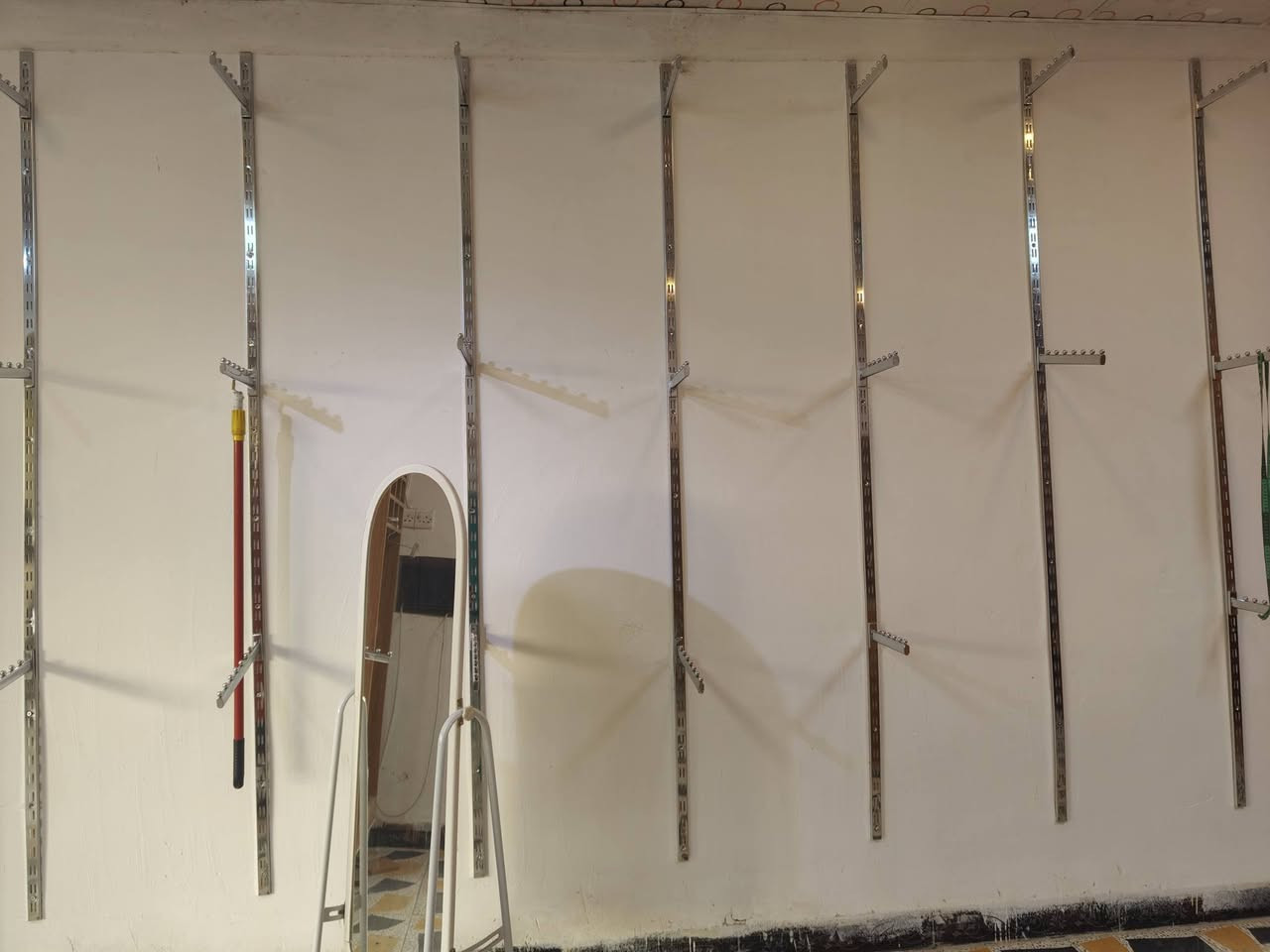 ديكور محل للبيع
للاستفسار ***********
