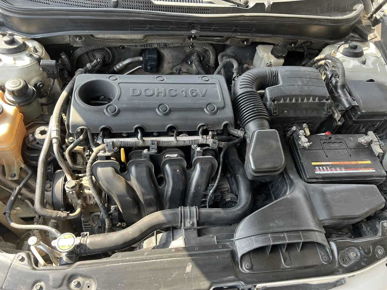 السلام عليكم  سياره سوناتا لبيع موديل 2011 خليجي مكينه 2400دوش جاهزه تبريد تافئه
ل مواصفات سياره فول عده بصمه رقم الجديد نكليزي اربيل
وشتريد حاضر وكاله تحويل  موجود مكينه كير كفاله حداديه جديده
سياره مكفوله من تبديل اوضربه بيها فقط صبغ نص البنيد سونارها موجود وياها 
مكلف بل نشر هاذه رقم صاحب سياره ***********
مكانها نجف قضاء المشخاب
