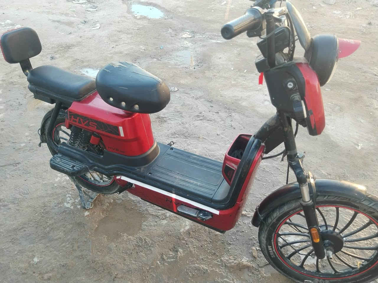 السلام عليكم.  دراجه شحن.  نضيفه  للبيع.. مستعجل علا. بعيتها.  بيها 5 بطاريات
السعر 270. بيها مجال


**إذا كنت صاحب هذا الإعلان وتريد حذفه لأي سبب، رجاءا أرسل رسالة إلى الدعم الفني**