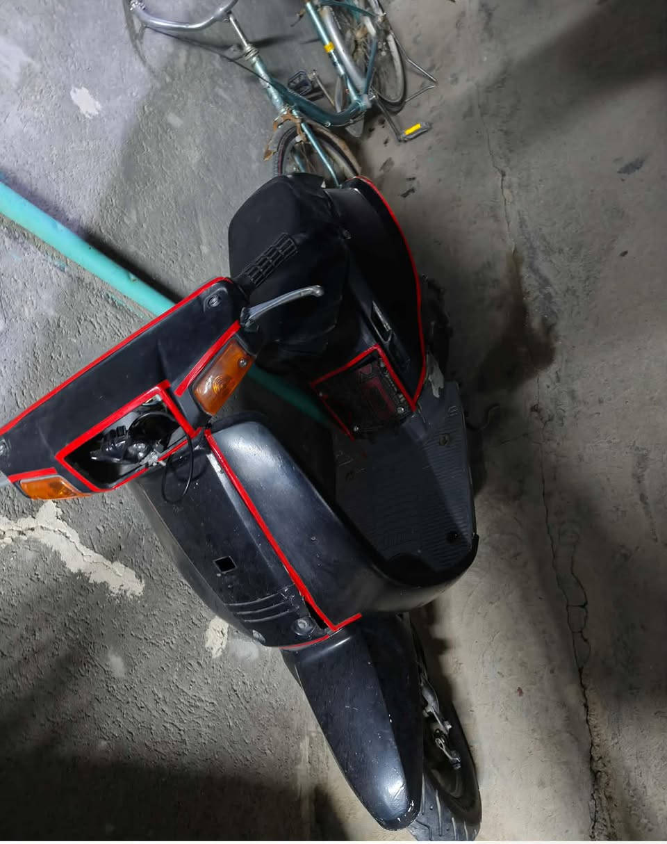 السلام عليكم من رخصة الادمنية المحترمون
للبيع دراجة ٦٠ بسعر 160وبيها مجال المكان ديالى جديدة الشط البوعلكة
للاتصال
***********
