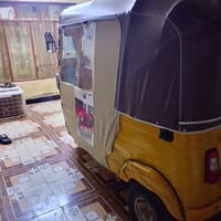 عشرين رقم نكليزي. خير من الله. كامله مكمله اي نقص مابيه مكينه مكفوله ت...