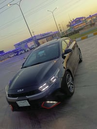 فورتي 23 بغداد معوقين سياره جديده ماشيه 40 ظرر جامع امامي ومبدل نفس ال...