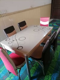 ميز طعام • جديد • ١٠٠سم