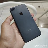 آيفون ٧ بلس • ٣٢ • نضيف