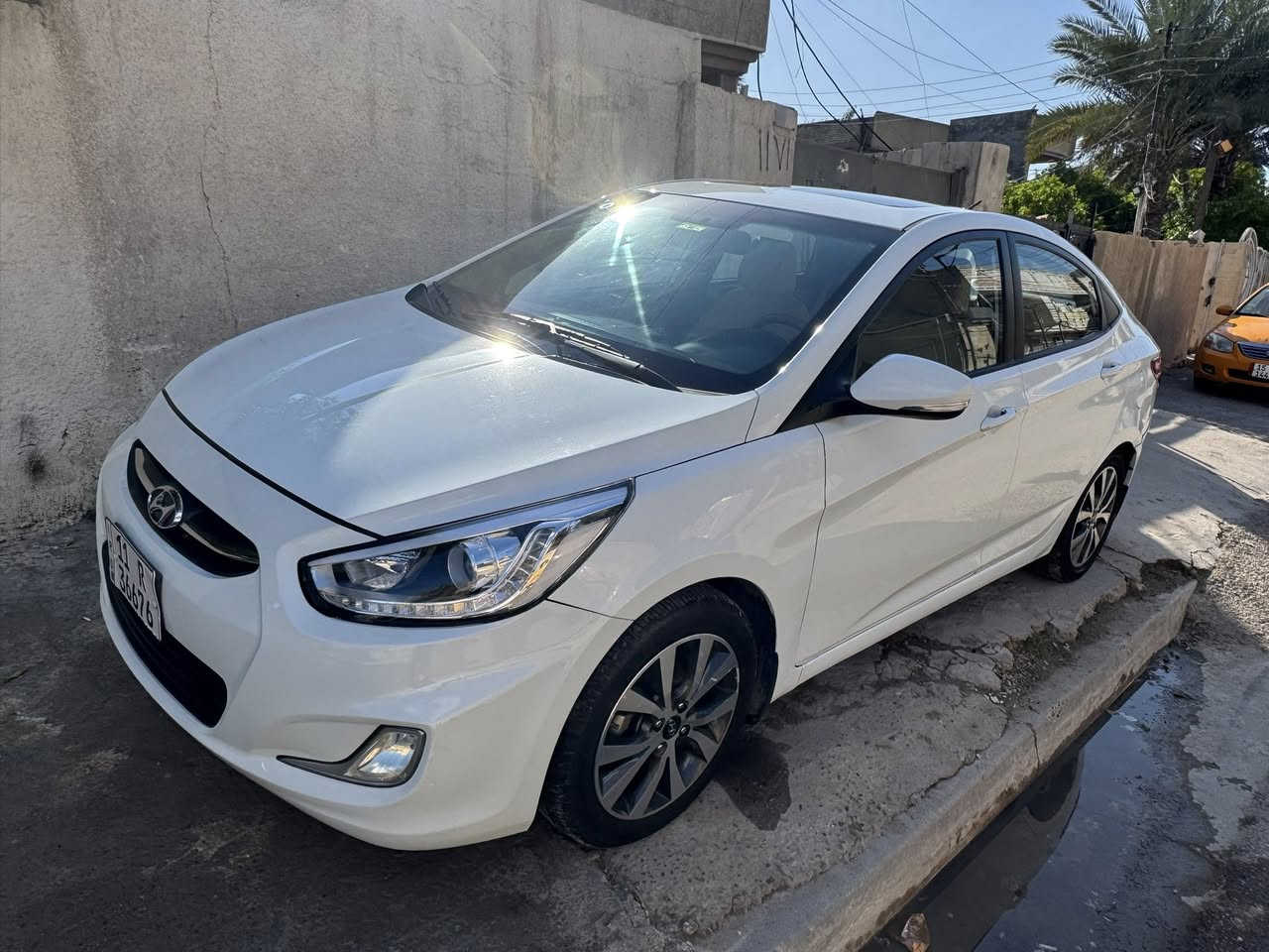 السلام عليكم اكسنت مواصفات بلو موديل 16 للبيع

مواصفات بانوراما ويل كروم بلادي اشاير مري تحكمات ستيرن
ستيرن صاج 
 داخل لونين اسود وبيجي حدادية 100‎%‎ تبريد ثلج بيها بارد  
 بدون صبغ كفاله عامه 
رقم بغداد انكليزي باسمي تحويل مباشر 
مناقصها شي مكانها بغداد حي العلام 
***********
