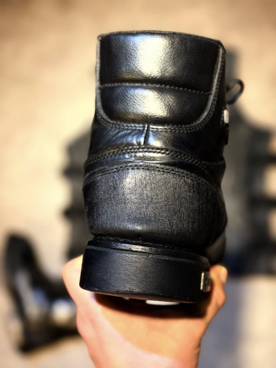 بوت هارلي دافيدسون اصلي جلد طبيعي 
نضيف جداً 
قياس 45  
سعر 75 الف 
يوجد توصيل لجميع المحافظات 
***********
