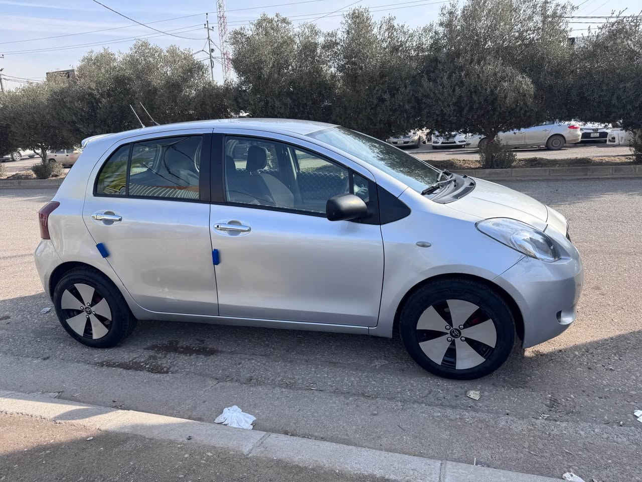 يارس 2008 صبغ عام بدون حادث بدون دواخل كير توماتيك مكان السياره اربيل *********** واتساب أربيل, العراق
